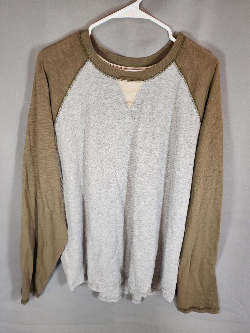 True Grit Light Gray Knit Top with Metal Logo